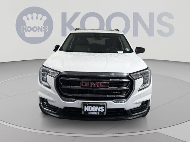 2024 GMC Terrain AT4