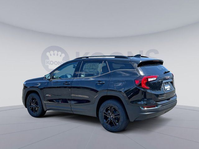 2024 GMC Terrain AT4