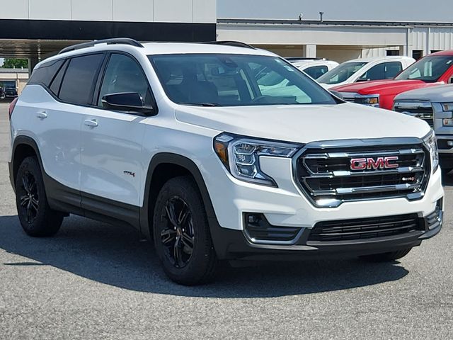 2024 GMC Terrain AT4