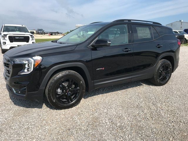 2024 GMC Terrain AT4