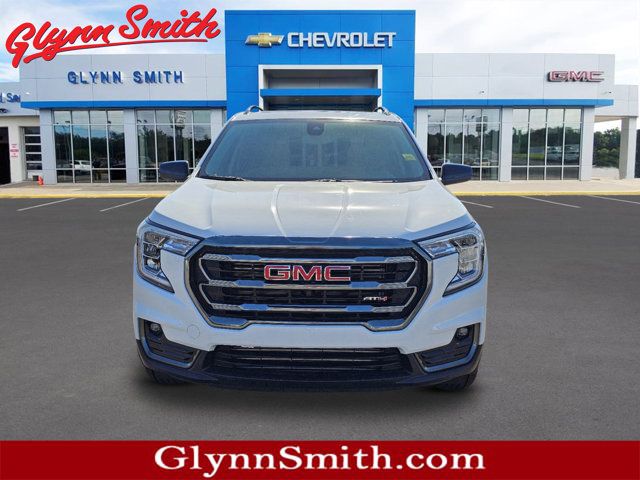 2024 GMC Terrain AT4