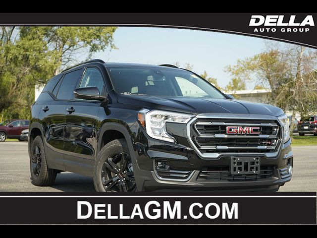 2024 GMC Terrain AT4