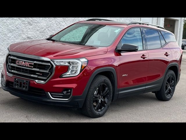 2024 GMC Terrain AT4