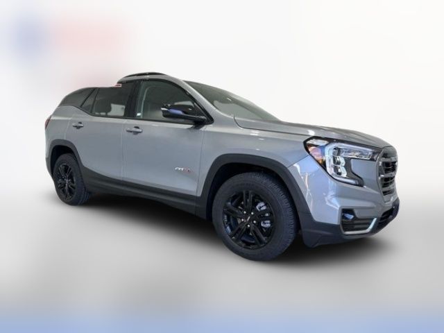 2024 GMC Terrain AT4