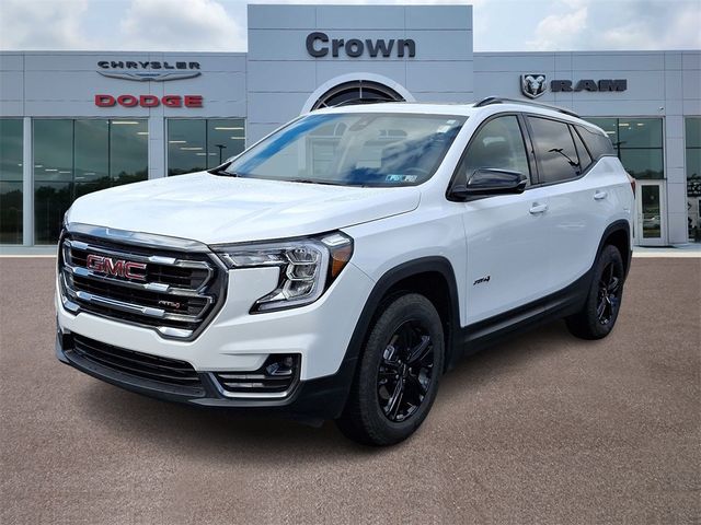 2024 GMC Terrain AT4