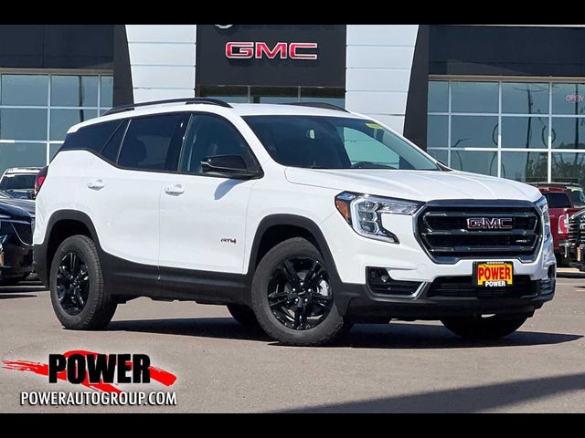 2024 GMC Terrain AT4