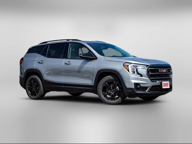 2024 GMC Terrain AT4