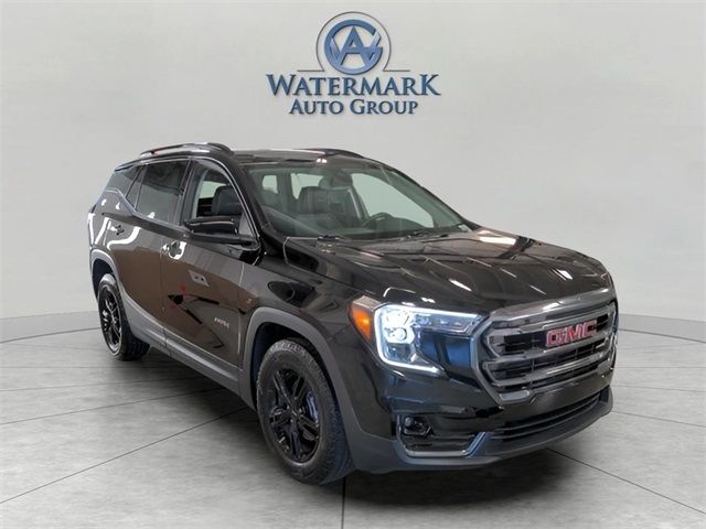 2024 GMC Terrain AT4