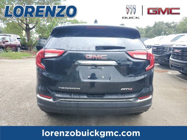 2024 GMC Terrain AT4