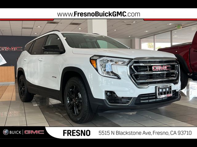 2024 GMC Terrain AT4