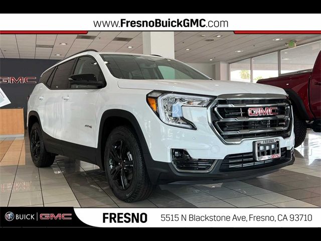 2024 GMC Terrain AT4