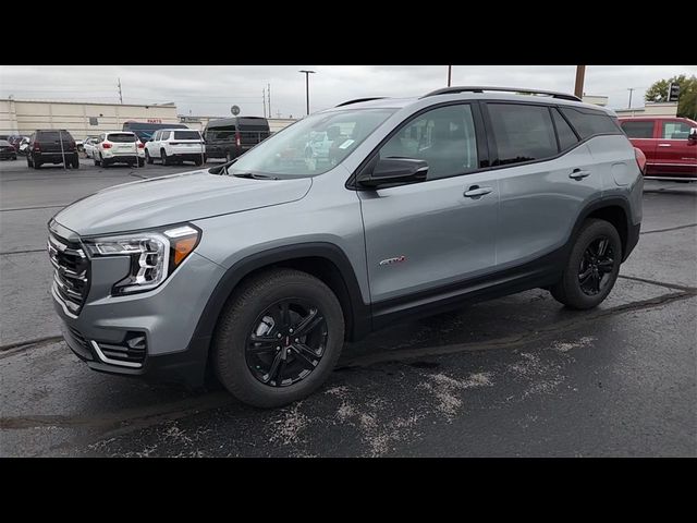 2024 GMC Terrain AT4