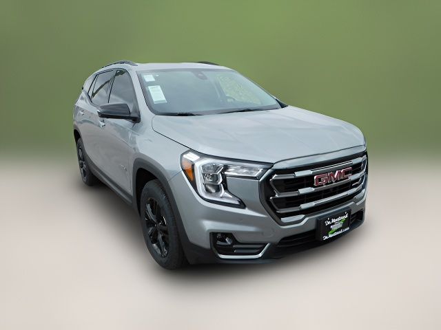 2024 GMC Terrain AT4