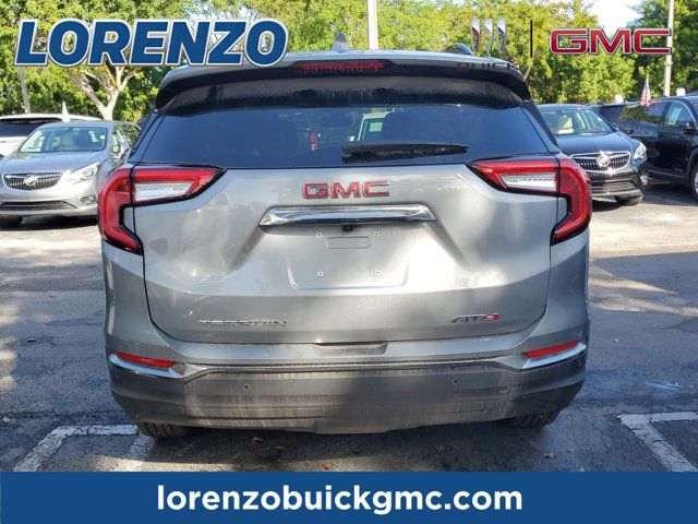 2024 GMC Terrain AT4