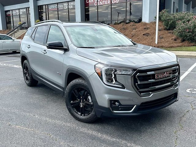 2024 GMC Terrain AT4