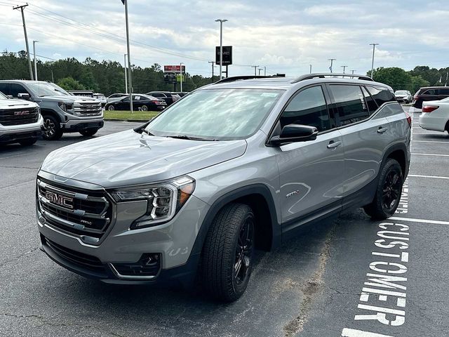 2024 GMC Terrain AT4