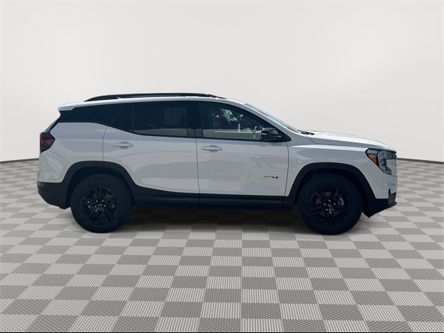 2024 GMC Terrain AT4