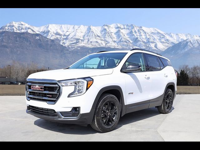 2024 GMC Terrain AT4