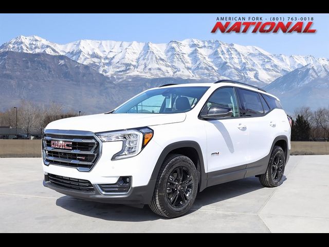 2024 GMC Terrain AT4