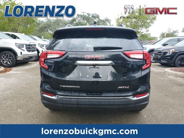 2024 GMC Terrain AT4