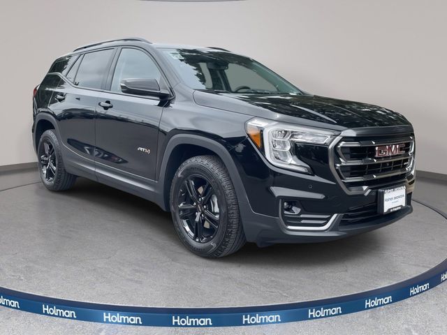 2024 GMC Terrain AT4