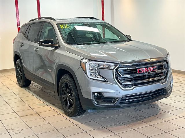 2024 GMC Terrain AT4