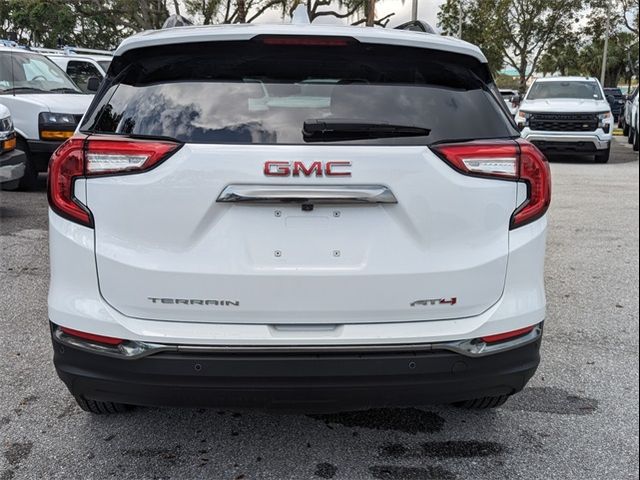 2024 GMC Terrain AT4