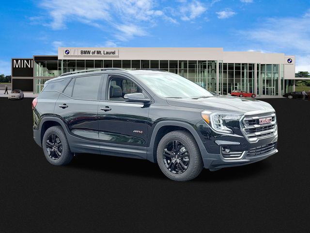 2024 GMC Terrain AT4