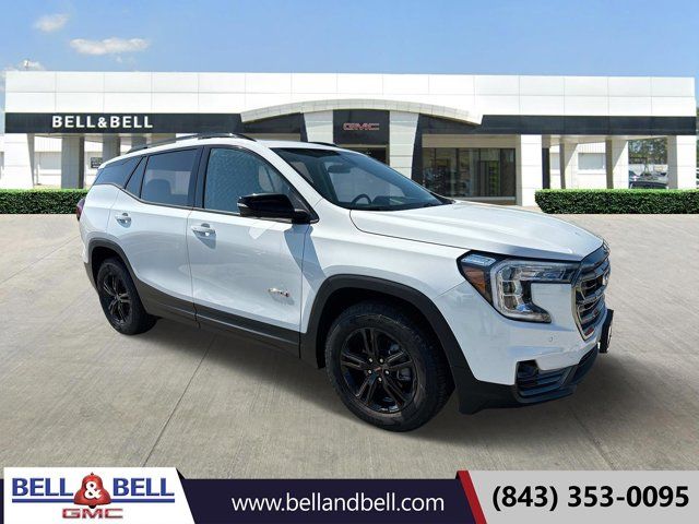 2024 GMC Terrain AT4