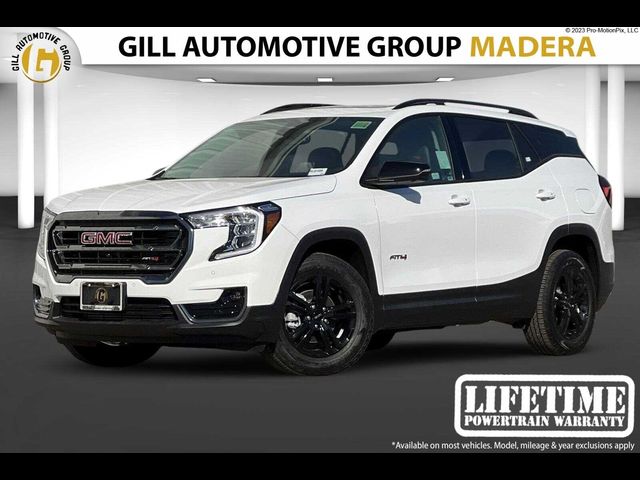 2024 GMC Terrain AT4