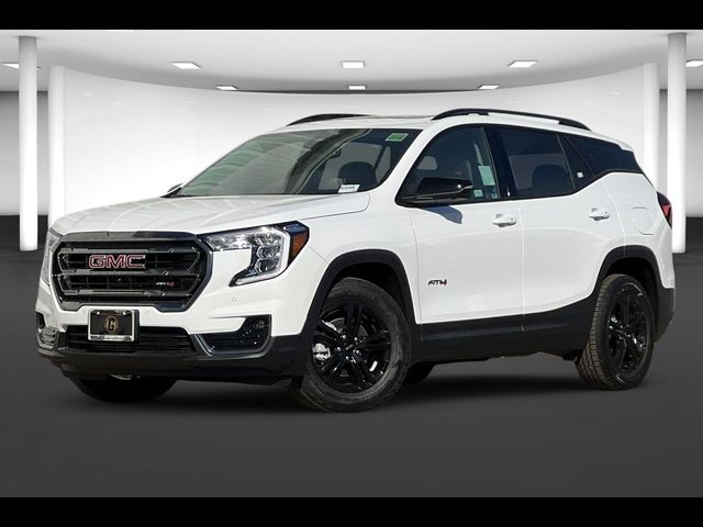 2024 GMC Terrain AT4