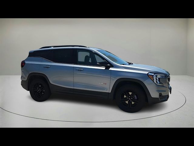 2024 GMC Terrain AT4