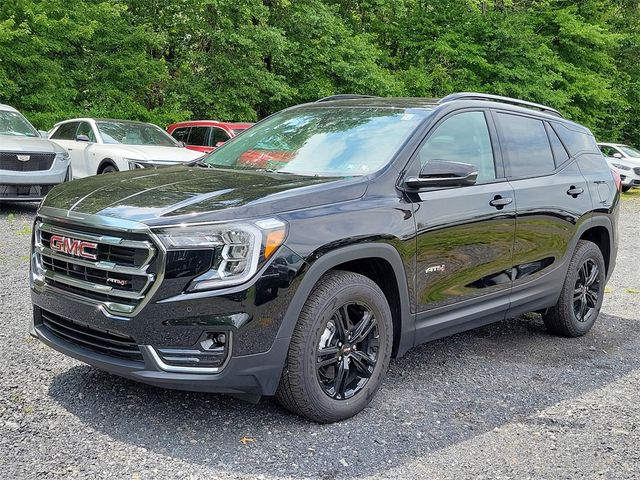 2024 GMC Terrain AT4