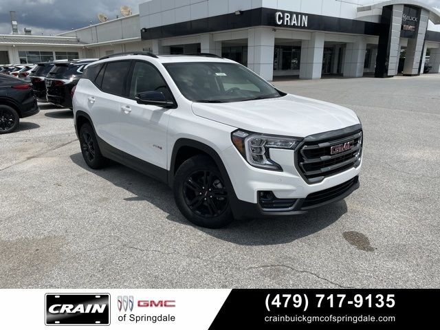 2024 GMC Terrain AT4