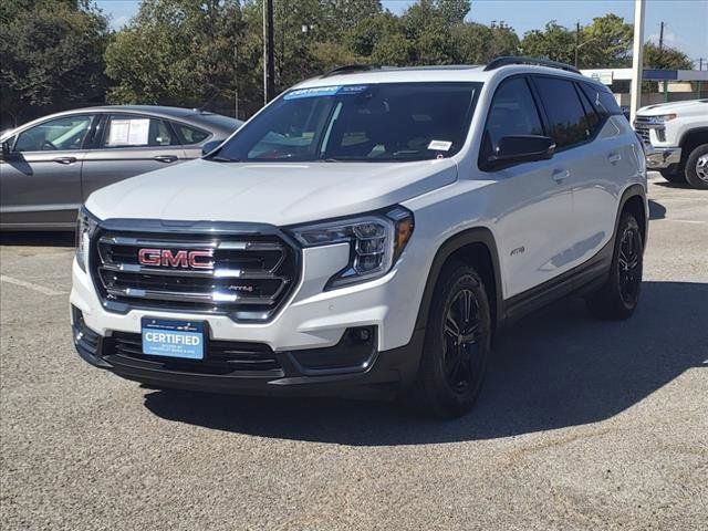 2024 GMC Terrain AT4