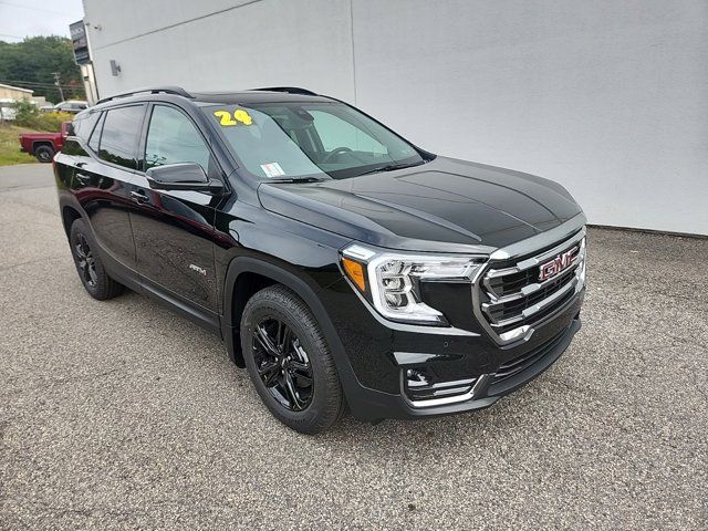 2024 GMC Terrain AT4