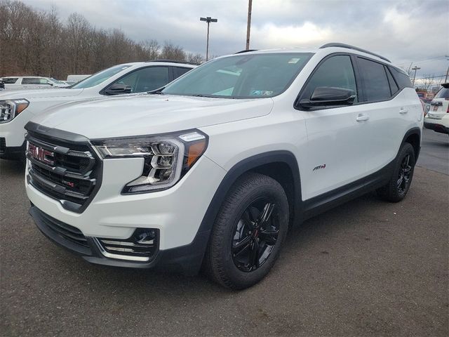 2024 GMC Terrain AT4