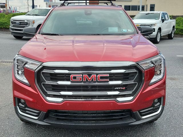 2024 GMC Terrain AT4