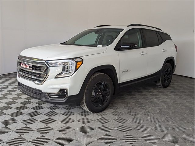 2024 GMC Terrain AT4