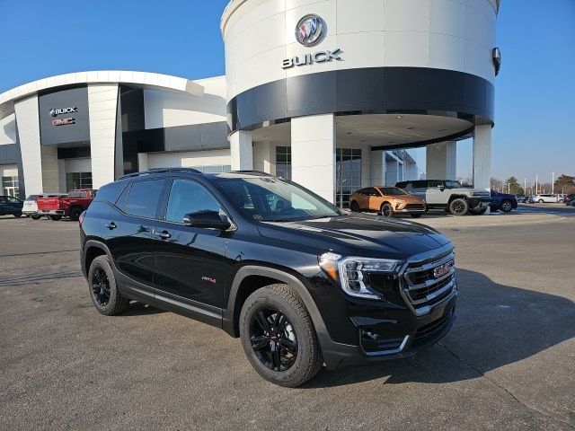 2024 GMC Terrain AT4