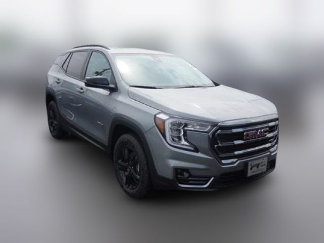 2024 GMC Terrain AT4