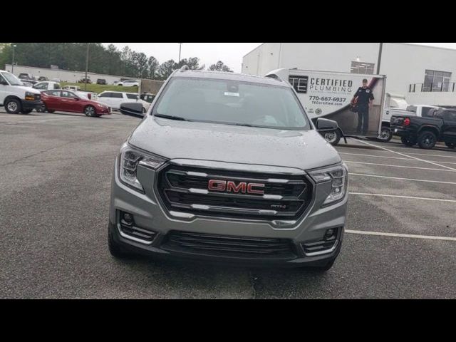 2024 GMC Terrain AT4