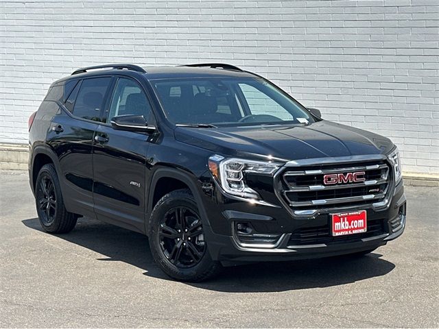 2024 GMC Terrain AT4