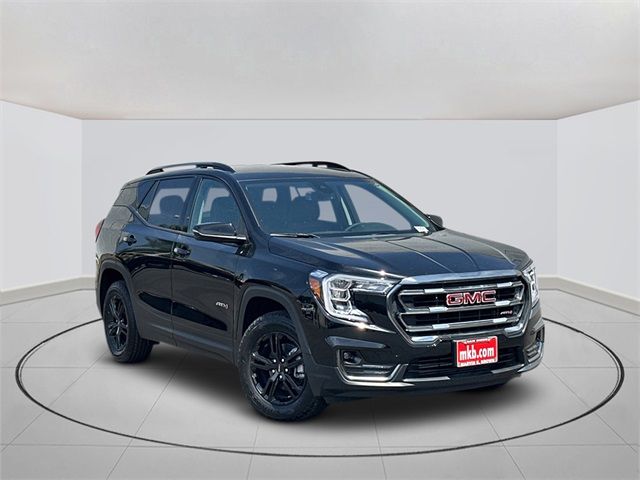 2024 GMC Terrain AT4