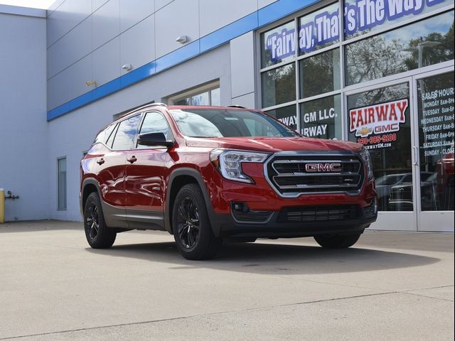 2024 GMC Terrain AT4