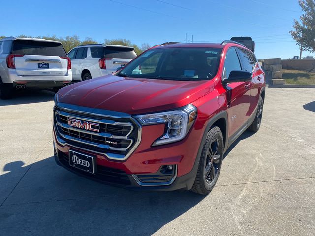 2024 GMC Terrain AT4