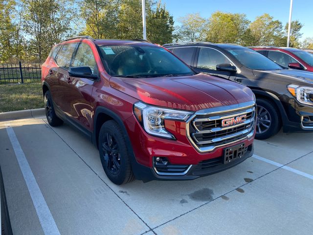 2024 GMC Terrain AT4