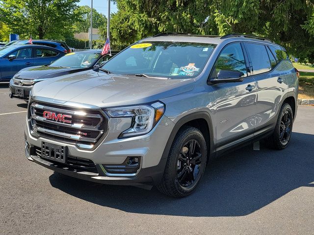 2024 GMC Terrain AT4