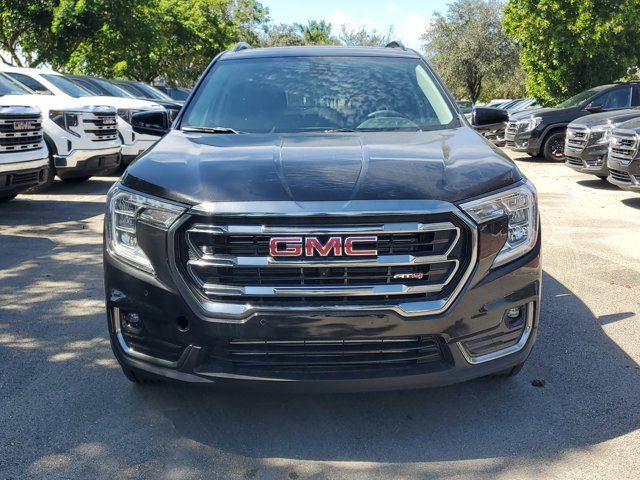 2024 GMC Terrain AT4