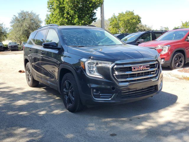 2024 GMC Terrain AT4